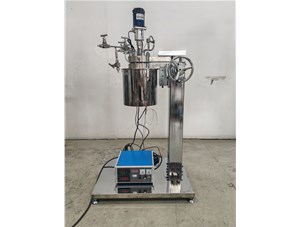 0.5L高壓不銹鋼襯鈦手動升降電加熱實(shí)驗(yàn)釜已完工發(fā)往河北