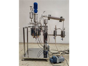 5L不銹鋼減壓蒸餾電動升降實(shí)驗(yàn)釜已完工發(fā)往泰國