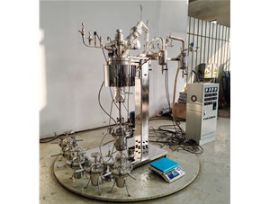 5L高溫不銹鋼電加熱實驗釜已完工發(fā)往大連
